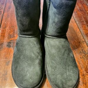 Classic Short UGGs Shoes